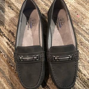 Life Stride memory foam loafers